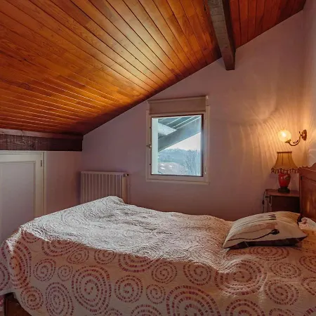 Duplex De Caractere 4 Avec Balcon, Pres Du Centre Et Des Commerces, Parking Inclus - Fr-1-4-526 Apartmán *